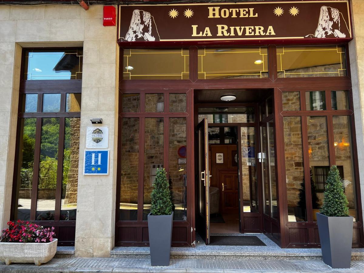 Hotel La Rivera Arenas De Cabrales Ngoại thất bức ảnh