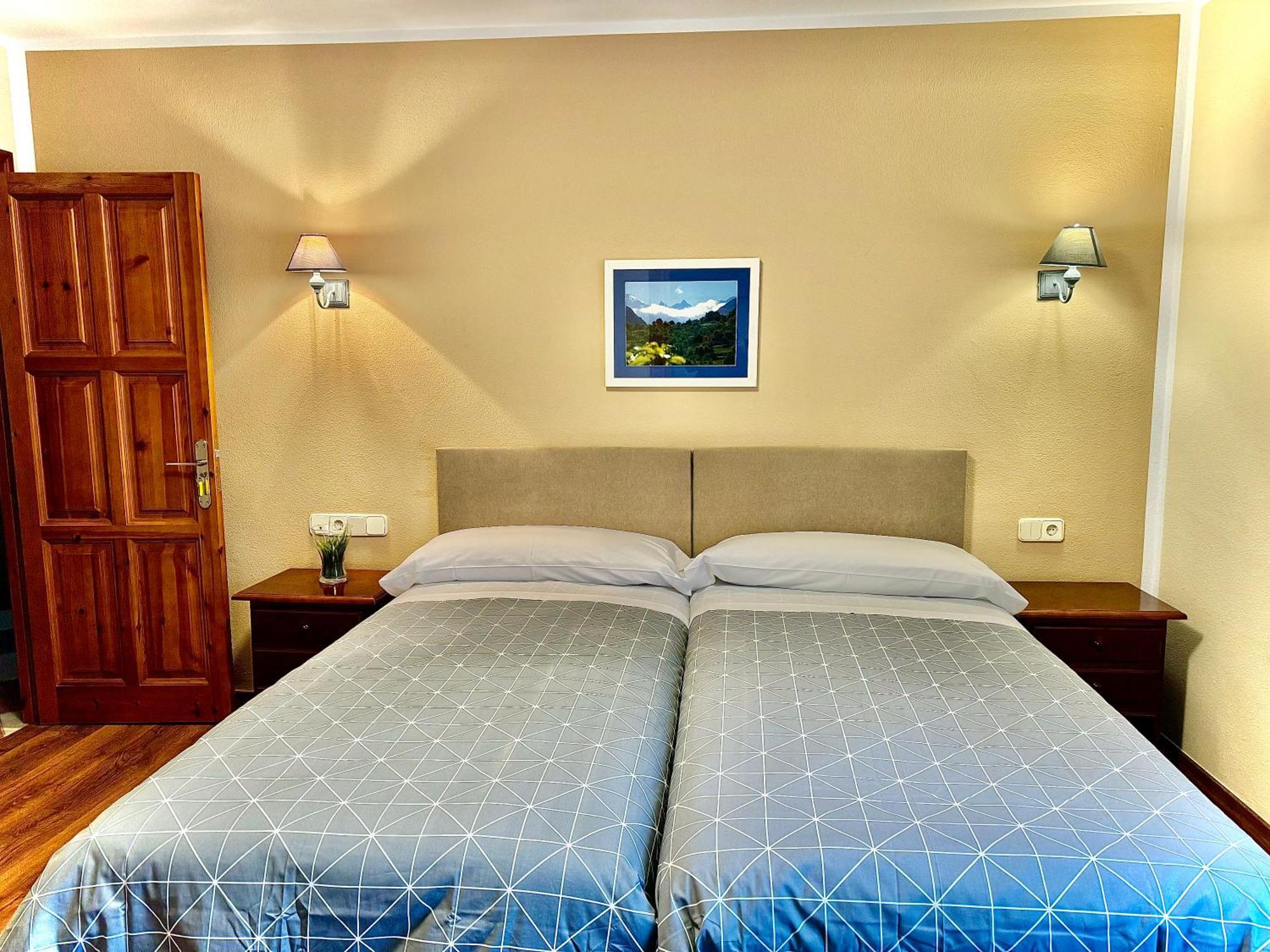 Hotel La Rivera Arenas De Cabrales Ngoại thất bức ảnh